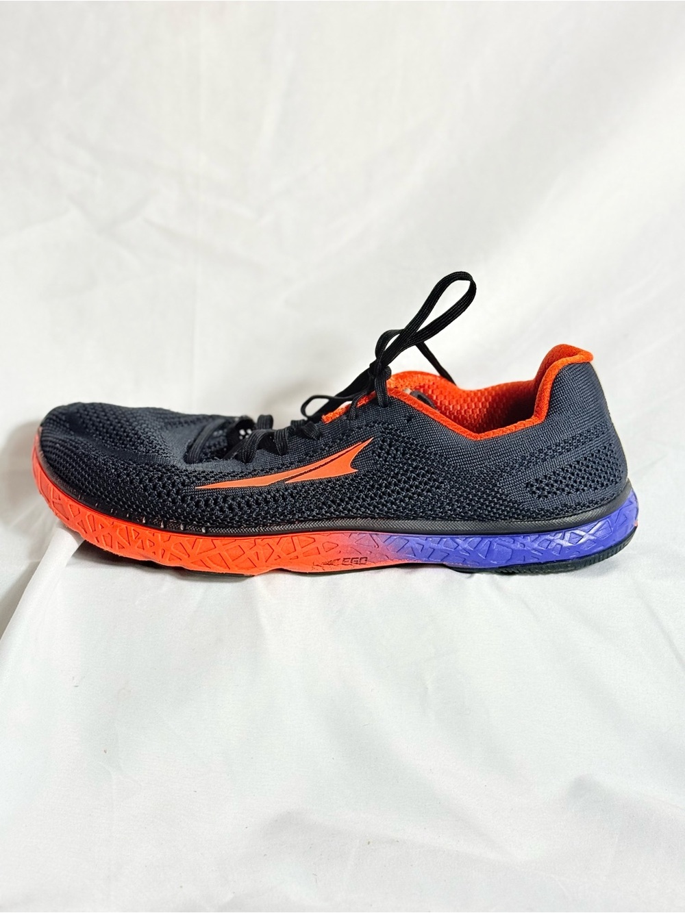 Altra Escalante Black size 11 Running Shoe Red Accent Orange to Purple Gradient - Picture 5 of 13